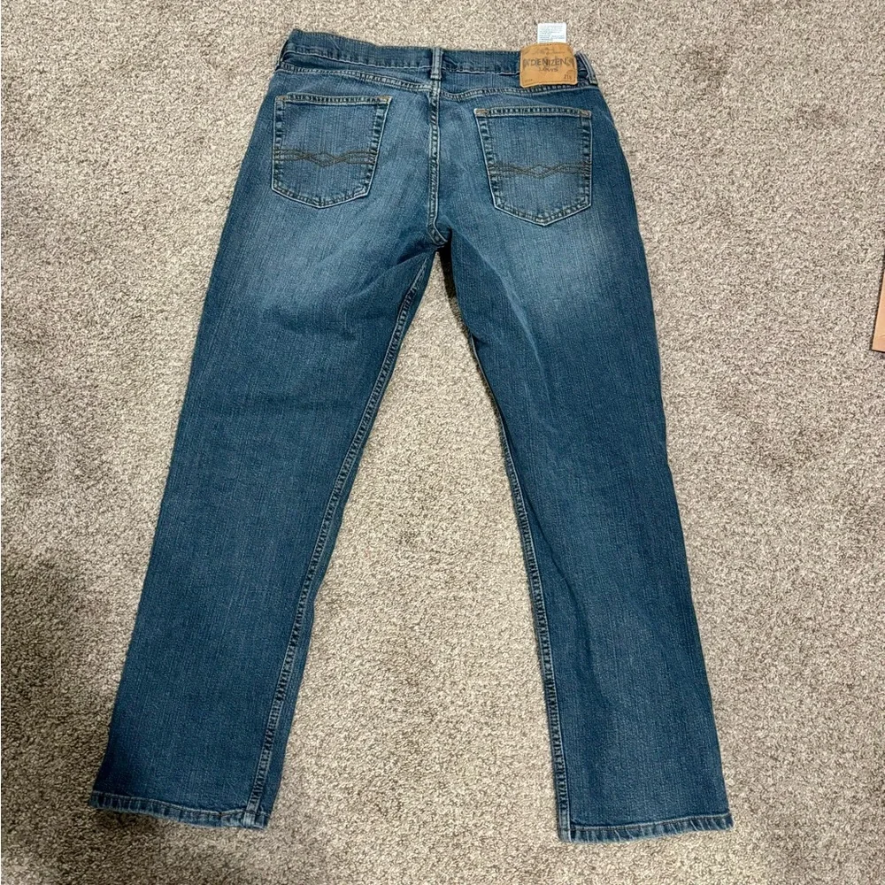 DENIZEN from Levi’s Dark Wash 218 Straight Fit Jeans